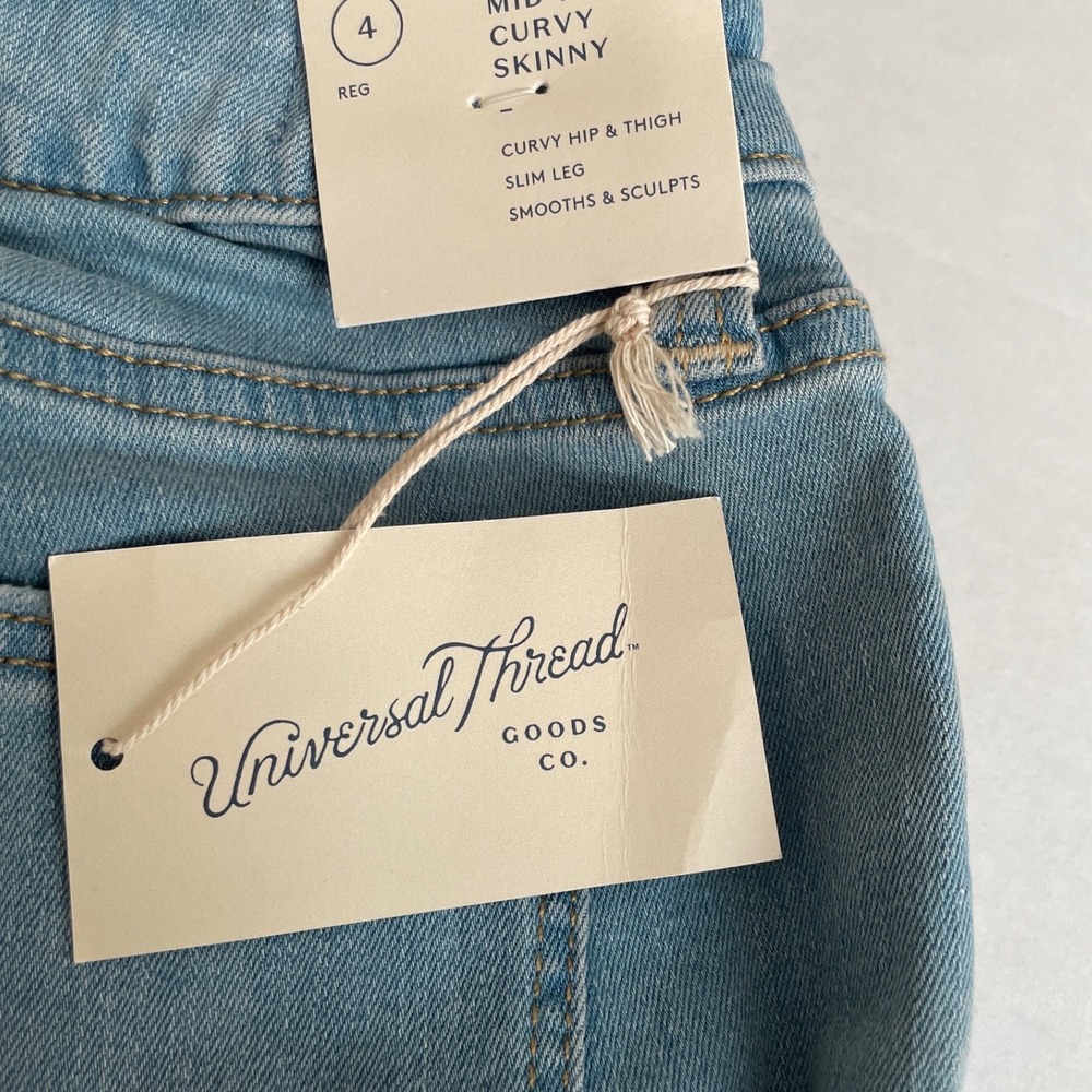 Universal Thread Womens Mid Rise Curvy Skinny Jeans Light Wash Size 4/27R NEW - Picture 9 of 10